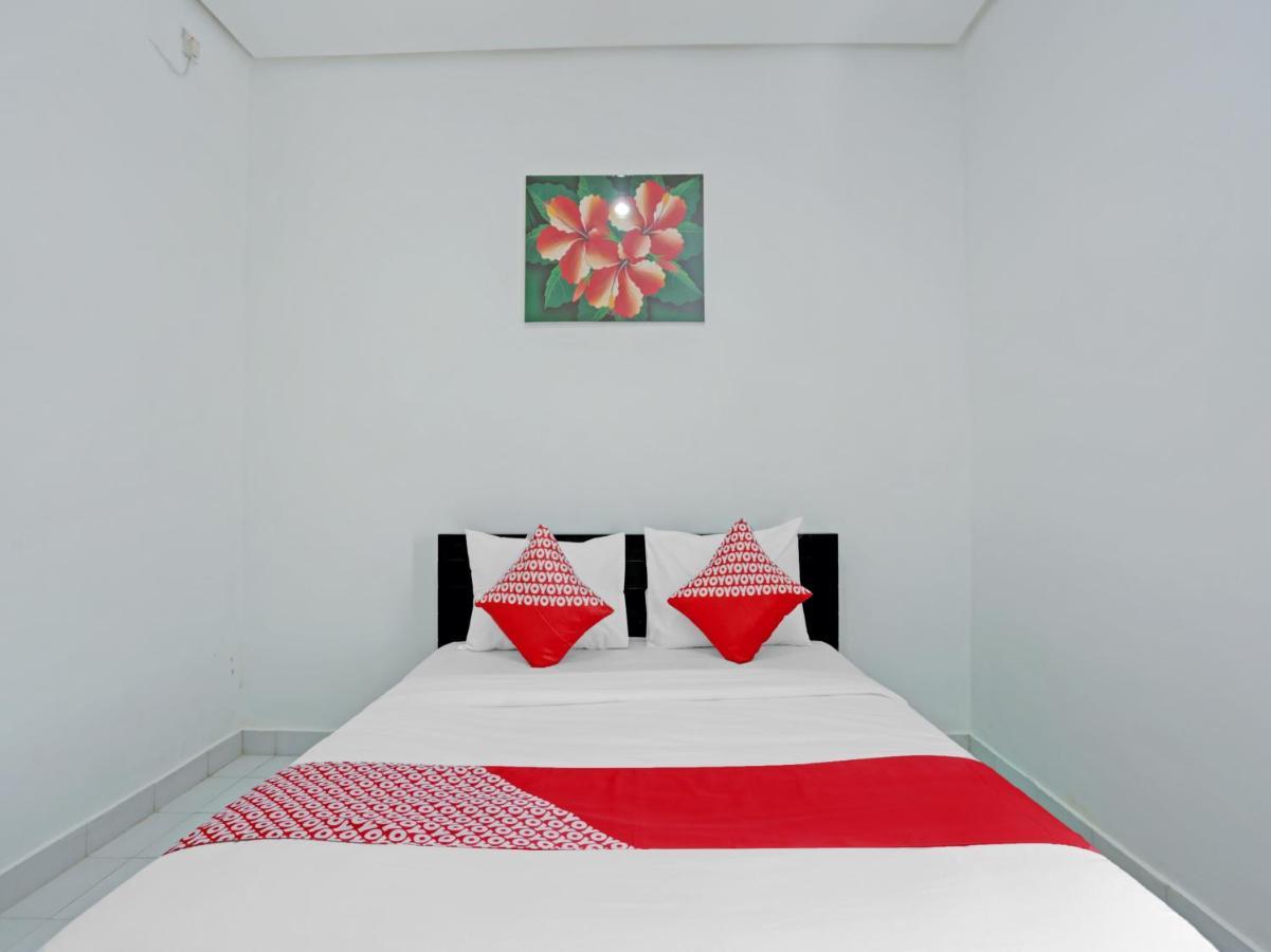 Oyo 90456 Moh Yamin Residence Balian Bagian luar foto